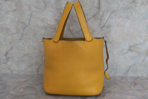 HERMES PICOTIN MM Clemence leather Jaune Hand bag 500090295