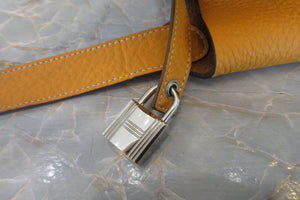HERMES／エルメス ピコタンロックＭＭ トリヨンクレマンス ジョーヌドール □P刻印 ハンドバッグ 700070205