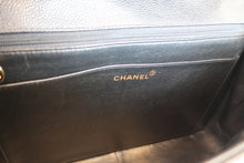 画像をギャラリービューアに読み込む, CHANEL/シャネル バイアスステッチチェーンショルダーバッグ キャビアスキン ブラック/ゴールド金具 ショルダーバッグ 700060200
