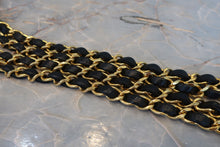 Load image into Gallery viewer, CHANEL Matelasse chain shoulder bag Lambskin Black/Gold hadware Shoulder bag 800090004
