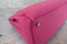 Load image into Gallery viewer, HERMES KELLY 32 Chevre myzore goatskim Fuschia pink □J Engraving Shoulder bag 700090216
