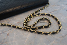 画像をギャラリービューアに読み込む, CHANEL/シャネル マトラッセプッシュロックチェーンショルダーバッグ ラムスキン ブラック/ゴールド金具 ショルダーバッグ 800070117
