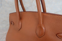 Load image into Gallery viewer, HERMES BIRKIN 35 Togo leather Gold □C Engraving Hand bag 600040149
