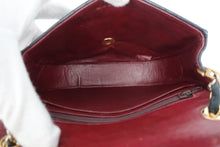 Load image into Gallery viewer, CHANEL Matelasse Chain shoulder bag Lambskin Black/Gold hardware Shoulder bag 800100147
