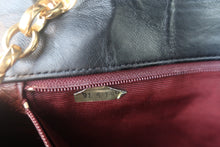 Load image into Gallery viewer, CHANEL Matelasse chain shoulder bag Lambskin Black/Gold hadware Shoulder bag 700120192
