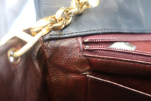 Load image into Gallery viewer, CHANEL Matelasse chain shoulder bag Lambskin Black/Gold hadware Shoulder bag 700120192
