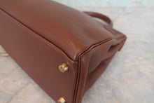 Load image into Gallery viewer, HERMES KELLY 28 Clemence leather Havane □F Engraving Shoulder bag 800070067
