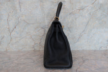 Load image into Gallery viewer, HERMES KELLY 28 Clemence leather Black □R Engraving Shoulder bag 700100040
