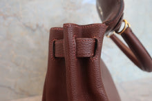 Load image into Gallery viewer, HERMES KELLY 28 Clemence leather Havane □F Engraving Shoulder bag 800070067

