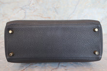 Load image into Gallery viewer, HERMES KELLY 28 Clemence leather Black □R Engraving Shoulder bag 700100040
