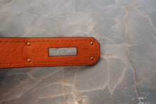 将图片加载到图库查看器，HERMES BIRKIN 35 Clemence leather Orange □G刻印 Hand bag 800030028
