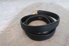 Load image into Gallery viewer, HERMES KELLY 28 Clemence leather Black □R Engraving Shoulder bag 700100040
