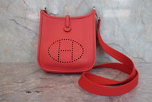 Load image into Gallery viewer, HERMES  EVELYNE TPM Clemence leather Rouge pivoine X Engraving Shoulder bag 800070081
