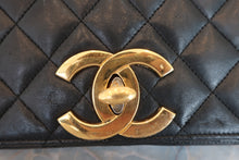 画像をギャラリービューアに読み込む, CHANEL/シャネル デカココチェーンショルダーバッグ ラムスキン ブラック/ゴールド金具 ショルダーバッグ 700080196
