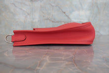 Load image into Gallery viewer, HERMES  EVELYNE TPM Clemence leather Rouge pivoine X Engraving Shoulder bag 800070081
