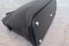 Load image into Gallery viewer, HERMES／BOLIDE 31 Clemence leather Black □J Engraving Shoulder bag 700100018
