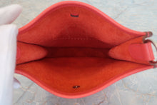 Load image into Gallery viewer, HERMES  EVELYNE TPM Clemence leather Rouge pivoine X Engraving Shoulder bag 800070081
