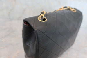 CHANEL Mini Matelasse single flap chain shoulder bag Lambskin Black/Gold hadware Shoulder bag 600040198