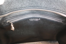 Load image into Gallery viewer, CHANEL Medallion Tote Caviar skin Black/Silver hadware Tote bag 600070160
