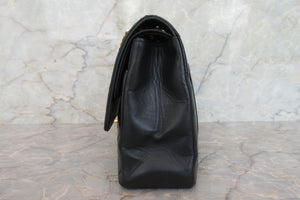 CHANEL Matelasse double flap chain shoulder bag Lambskin Black/Gold hadware Shoulder bag 700070217