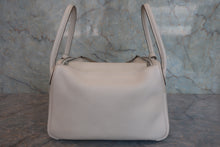 将图片加载到图库查看器，HERMES LINDY 26 Clemence leather Craie X刻印 Shoulder bag 800070158
