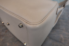 将图片加载到图库查看器，HERMES LINDY 26 Clemence leather Craie X刻印 Shoulder bag 800070158
