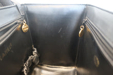 Load image into Gallery viewer, CHANEL CC mark vanity Caviar skin Black/Gold hadware Vanity 700120166
