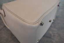 将图片加载到图库查看器，HERMES LINDY 26 Clemence leather Craie X刻印 Shoulder bag 800070158
