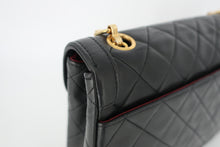 将图片加载到图库查看器，CHANEL/香奈儿 CF 链条包 羊皮 Black/Gold hardware(黑色/金色金属) 肩背包 800100131
