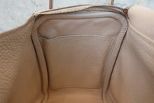 将图片加载到图库查看器，HERMES LINDY 26 Clemence leather Craie X刻印 Shoulder bag 800070158
