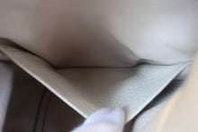 将图片加载到图库查看器，HERMES LINDY 26 Clemence leather Craie X刻印 Shoulder bag 800070158
