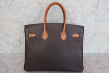 Load image into Gallery viewer, HERMES BIRKIN 35 Bi-color Epsom leather Chocolat/Gold □I Engraving Hand bag 600090041
