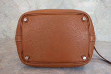 将图片加载到图库查看器，HERMES PICOTIN LOCK PM Clemence leather Gold □O刻印 Hand bag 800070135
