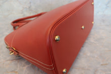 画像をギャラリービューアに読み込む, HERMES／エルメス ボリード35 ボックスカーフ ブリック 〇Z刻印 ショルダーバッグ 700060158
