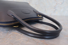 Load image into Gallery viewer, HERMES／BOLIDE 27 Box carf leather Blue Indigo Hand bag 6000100031
