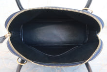 Load image into Gallery viewer, HERMES／BOLIDE 27 Box carf leather Blue Indigo Hand bag 6000100031
