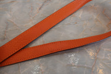 Load image into Gallery viewer, HERMES／BOLIDE 31 Chevre myzore goatskim Orange □I Engraving Shoulder bag 700100047
