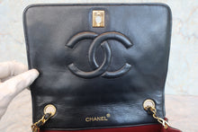 Load image into Gallery viewer, CHANEL Matelasse Full flap chain shoulder bag Lambskin Black/Gold hadware Shoulder bag 800040106
