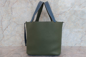 HERMES PICOTIN LOCK CASAQUE MM Clemence leather Blue thalassa/Canopee □Q Engraving Hand bag 700100019