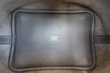 画像をギャラリービューアに読み込む, HERMES／エルメス ピコタンロックＰＭ トリヨンクレマンス エトゥープ □R刻印 ハンドバッグ 800010209
