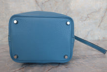 将图片加载到图库查看器，HERMES PICOTIN PM Clemence leather Blue jean Hand bag 600060162
