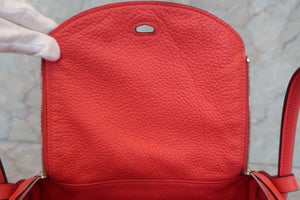 HERMES LINDY 26 Clemence leather Rouge pivoine C Engraving Shoulder bag 600060108
