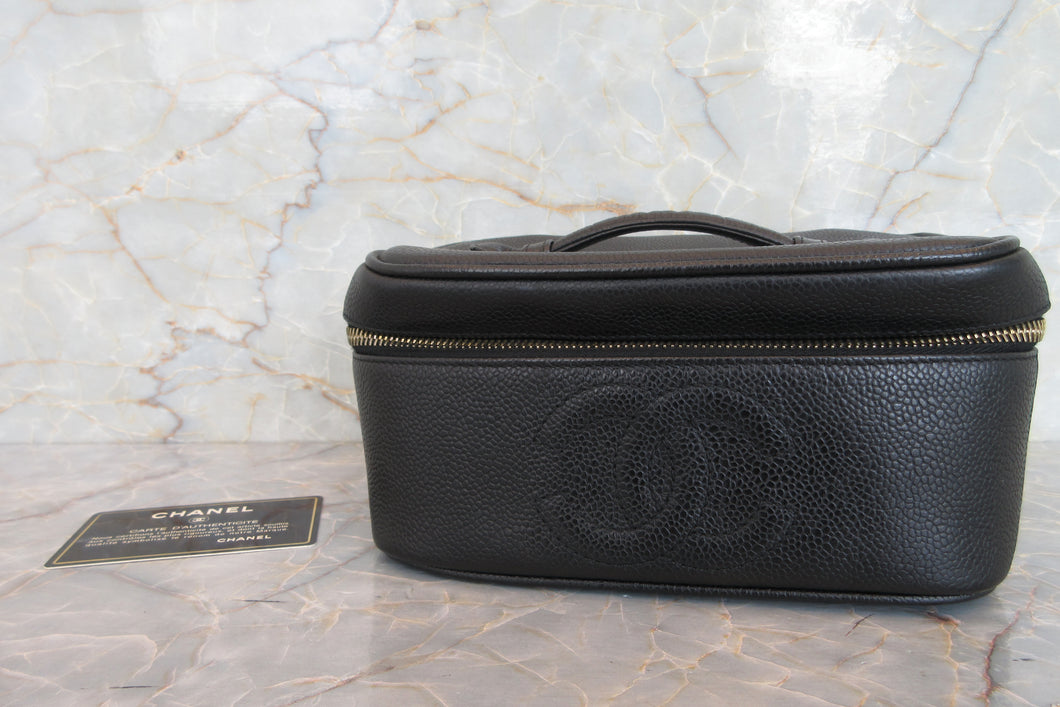 CHANEL/シャネル ココマークバニティ キャビアスキン ブラック/ゴールド金具 バニティ 700070236
