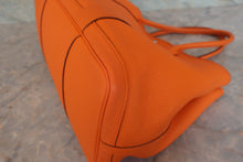 Load image into Gallery viewer, HERMES  GARDEN PARTY PM Negonda leather Orange □O Engraving Tote bag 800070149
