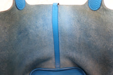 Load image into Gallery viewer, HERMES PICOTIN LOCK MM Clemence leather Blue zanzibar X Engraving Hand bag 700100043
