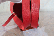 画像をギャラリービューアに読み込む, HERMES／エルメス ピコタンロックＭＭ トリヨンクレマンス ルージュヴィフ □H刻印 ハンドバッグ 700110072
