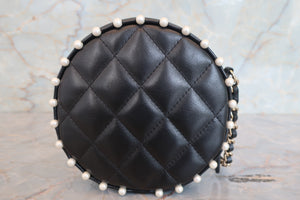 CHANEL/シャネル マトラッセラウンドチェーンショルダーバッグ ラムスキン ブラック/ゴールド金具 ショルダーバッグ 700080216