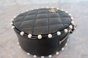 CHANEL/シャネル マトラッセラウンドチェーンショルダーバッグ ラムスキン ブラック/ゴールド金具 ショルダーバッグ 700080216