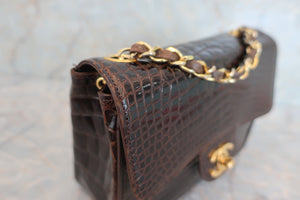 CHANEL Mini Matelasse single flap chain shoulder bag Crocodile/Lambskin Brown/Gold hadware Shoulder bag 600040211