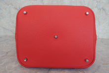 画像をギャラリービューアに読み込む, HERMES／エルメス ピコタンロックGM トリヨンクレマンス ルージュカザック A刻印 ハンドバッグ 800010196
